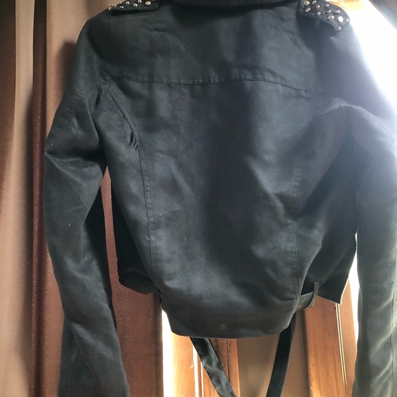 Caruso Caruso Cropped Jacket - Picture 2 of 12